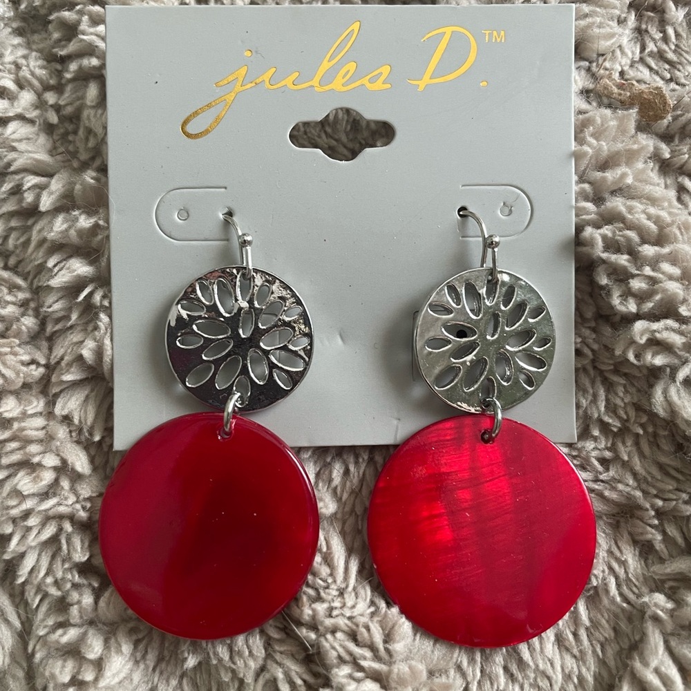🌸$5/25🌸 - Red and Silver Women's Earrings